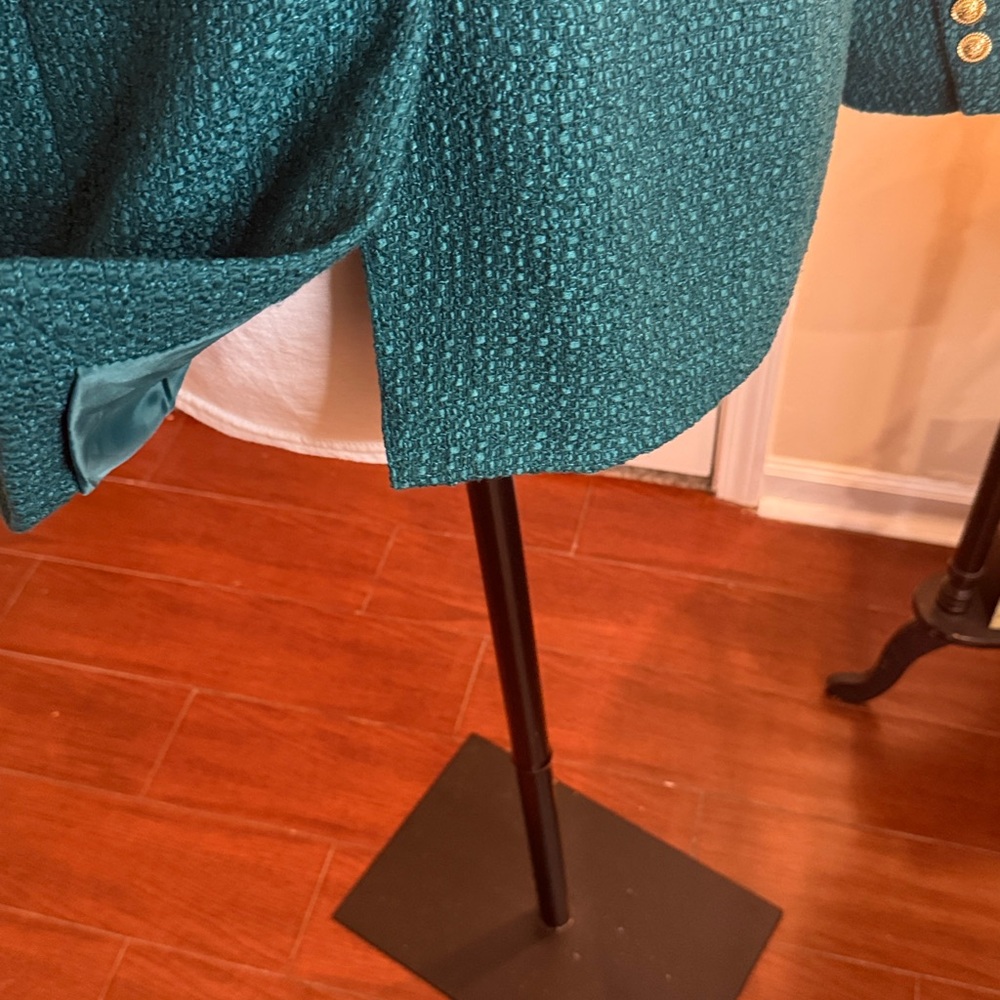Rachel Zoe Green Double-Breasted Blazer. - Picture 11 of 13
